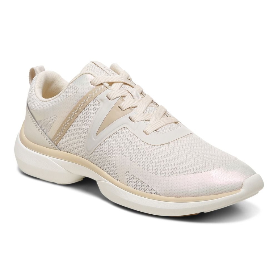 Vionic Cremefarbener Leyo-Sneaker