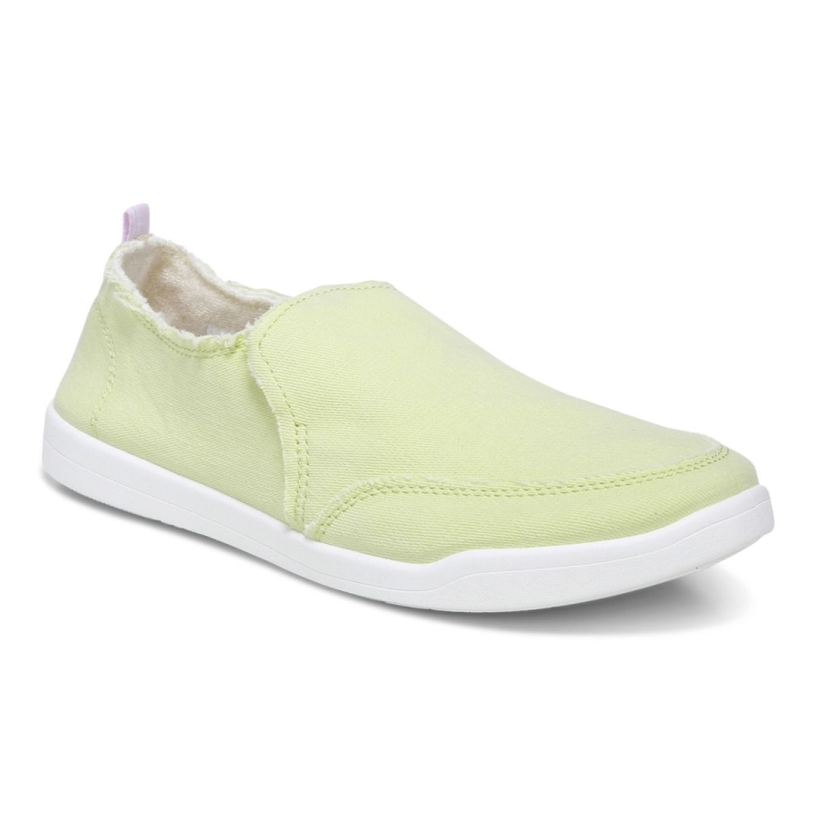 Beach Malibu Slip-on Sneaker: Canvas Vionic Pale Lime Canvas